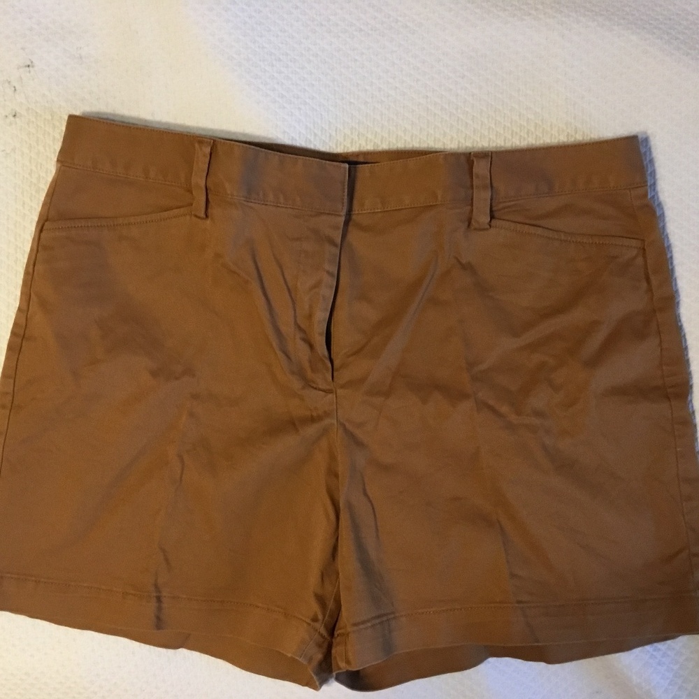 Land’s End Ladies Shorts